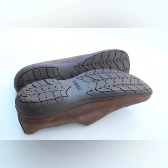 Merrell slip on shoes - Picture 6 of 10